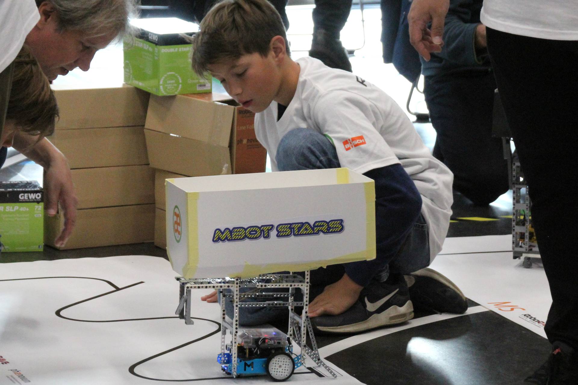 Line Following Challenger at RoboRAVE Germany 2018