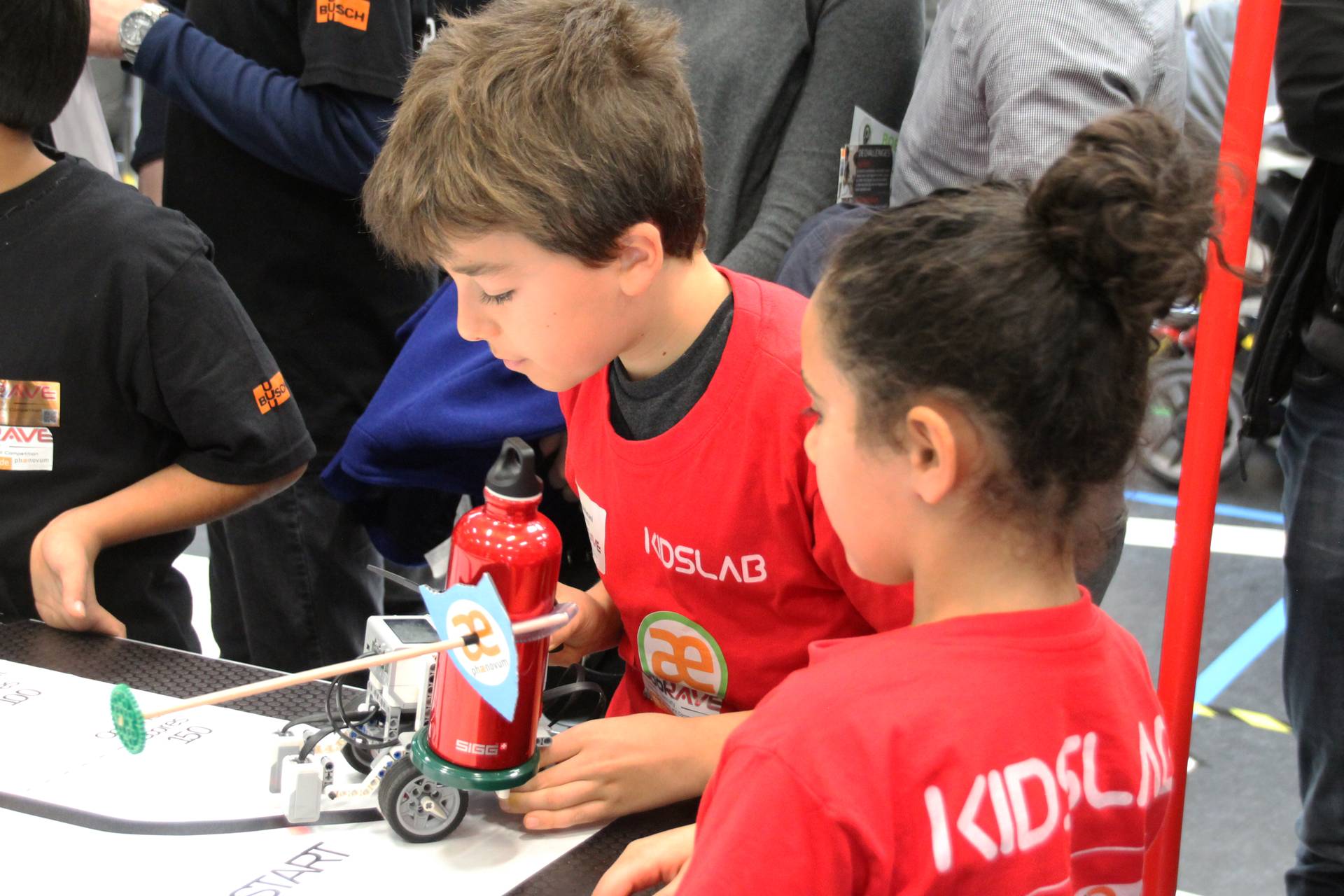 Jousting Challengers of KIDSLAB (F) at RoboRAVE Germany 2018